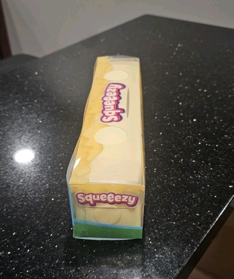 海外スクイーズ Squeeezy Jumbo Butter Stick 10.5” Stress Reliever Toy | TikTok