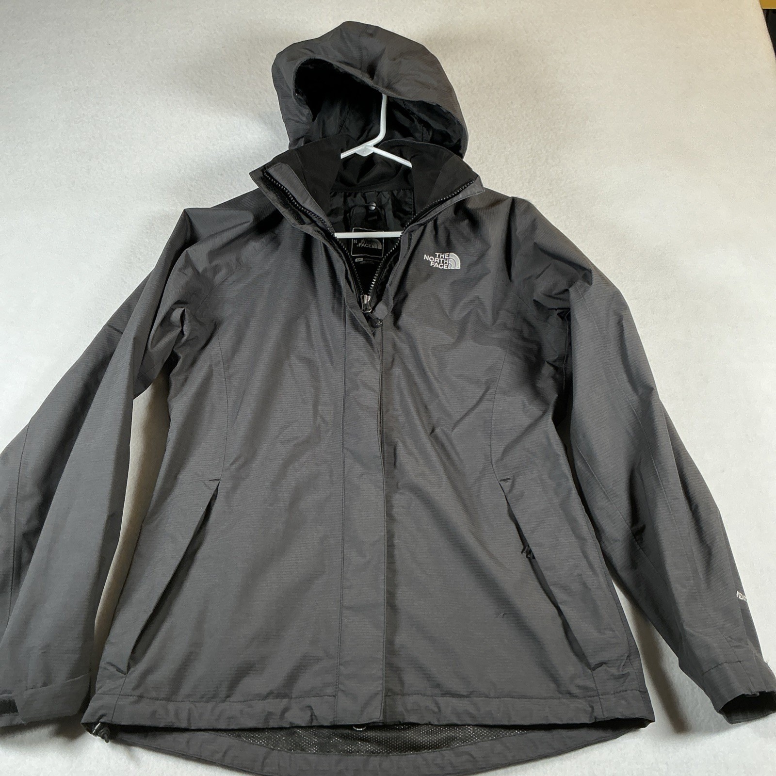 The North Face Women's HyVent Long Sleeve 3 in 1 Gray Zip Hooded Jacket Small