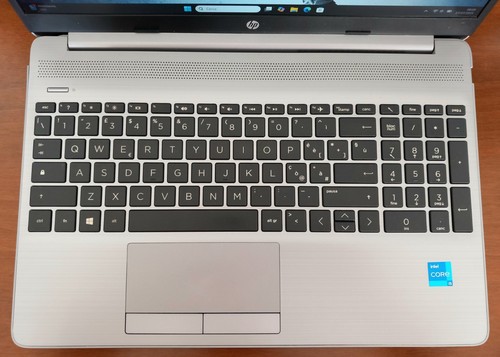 HP 250 G8 i5-1135G7 16 RAM 512 SSD Notebook 15.6" Laptop Portatile - Afbeelding 4 van 16