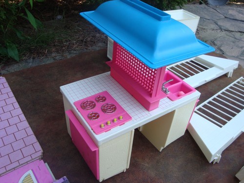 Vintage 1984 Barbie Glamour Home unmöbliert für Teile oder Reparatur von Mattel - Bild 10 von 16