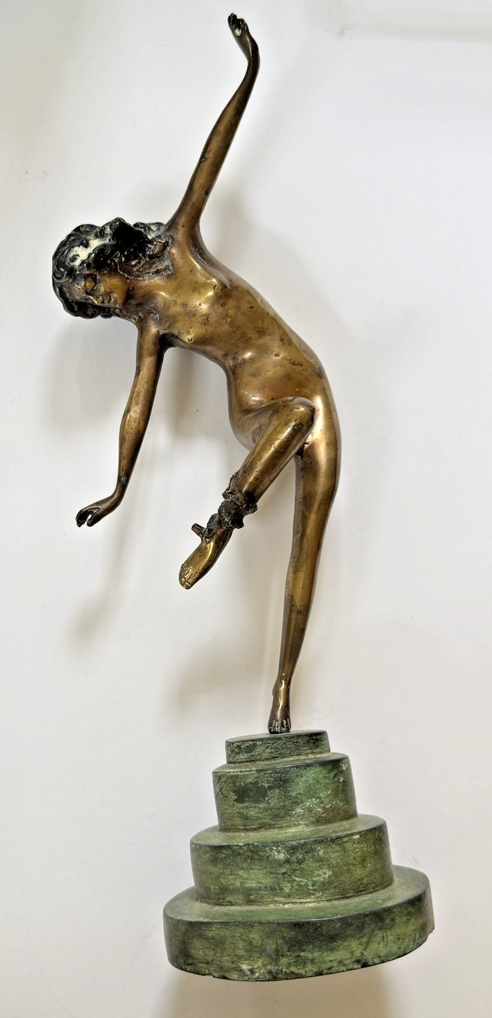 Antigua escultura de bronce Art Deco "Bailarina de serpiente" años 20 después de Claire Colinet