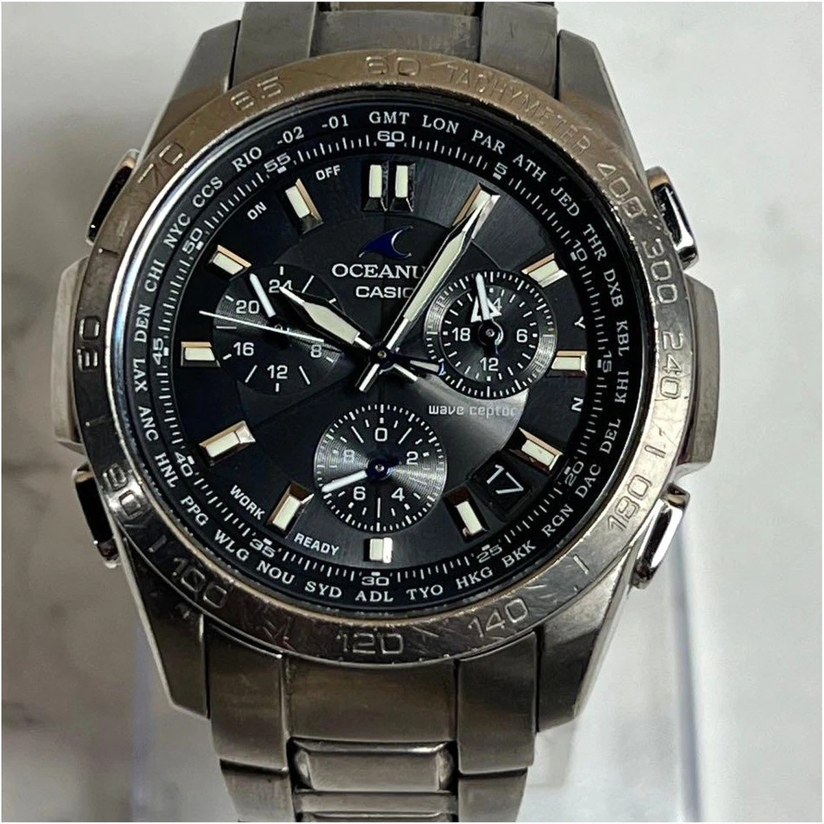 Casio Oceanus OCW-600 Titanio Radiocontrolado Cronógrafo Negro Azul Marino Dial