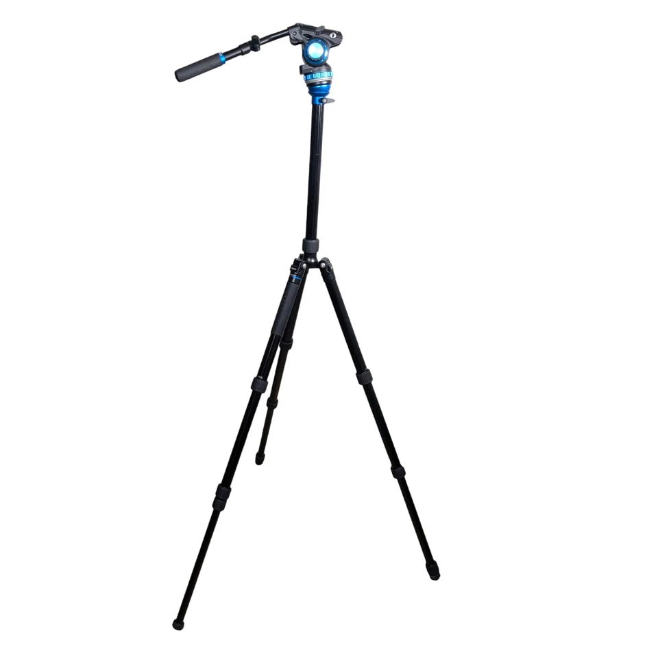 Trípode de cámara de aluminio Benro y cabezal fluido S6 Pro - Trípode y estuche de viaje Aero 7 Foto 2 de 4