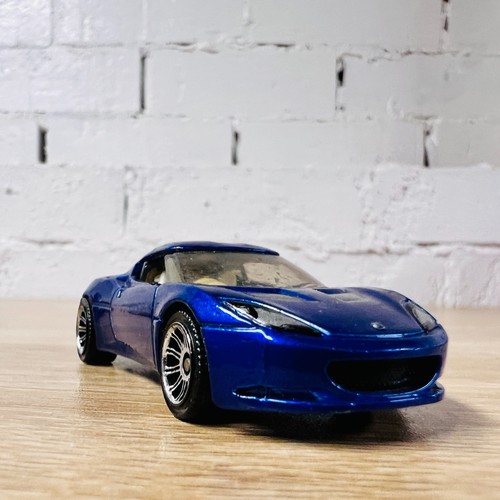 Matchbox MB750 2008 Lotus Evora Blue 2009 Sports Cars 2/13 White Interior - Picture 11 of 15