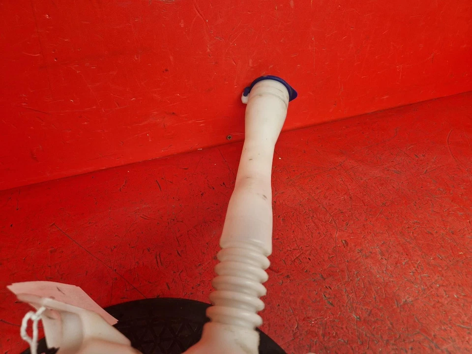 BOTELLA LAVADORA PEUGEOT 3008 2010  Foto 4 de 4