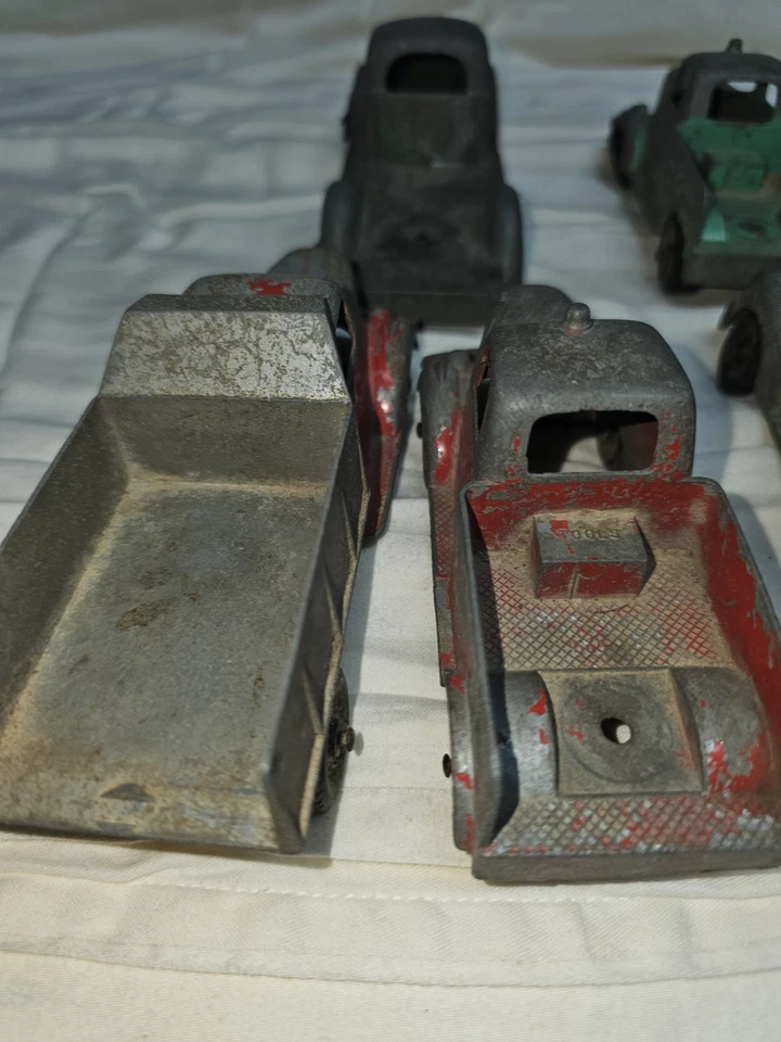 Camión de volteo Tootsie Toy Mack diecast + Hubley lote de (6) Foto 4 de 4