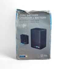 Go Pro Hero7 Dual Battery Charger + Battery Damaged Box***