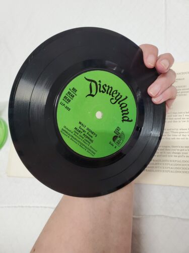 1965 Walt Disneys Geschichte von Mary Poppins Buch mit 33 1/3 RPM LLP 302 EUC - Bild 11 von 11