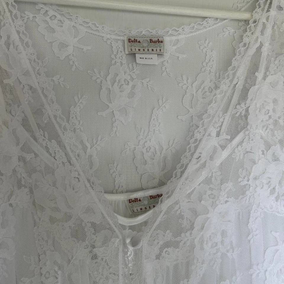 Lencería Delta Burke: 2 piezas lencería nupcial vintage de encaje blanco hasta el suelo Foto 4 de 4