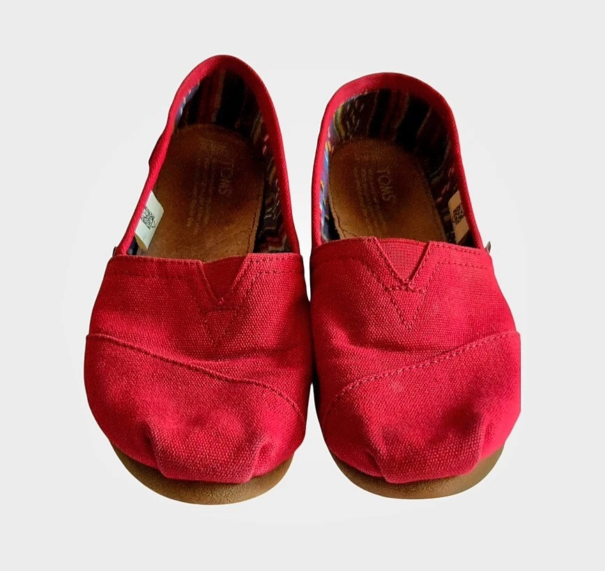 Zapatos planos informales de lona sin cordones rojos Toms Classics para mujer talla 8,5 EE. UU. Foto 2 de 4