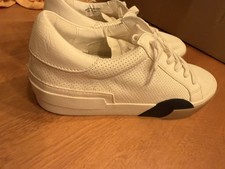Women s Dolce Vita Morris Sneakers Size 9 white