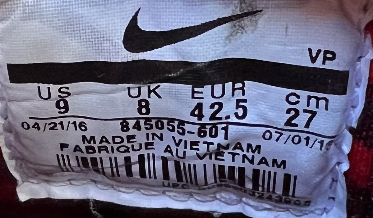 ●DIRTY RED Nike Dunk Ultra Rain Jacket Red 845055-601 Red Sneakers