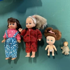 Lot 5 1994 VTG Mattel Friend of Kelly Barbie Small Simba Quints Itsy Old Baby