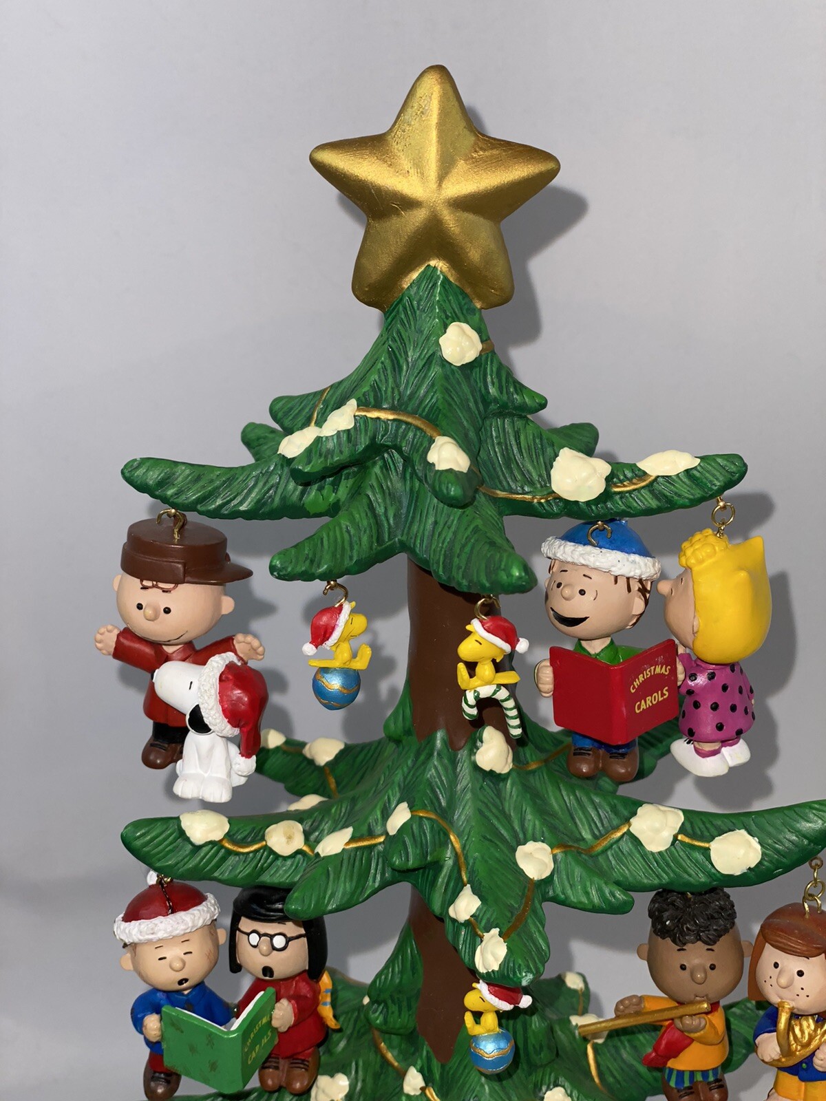 The Peanuts Musical Christmas Tree Danbury Mint Charlie Brown Snoopy