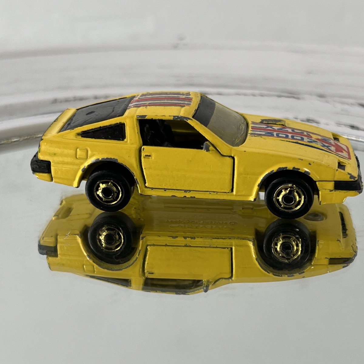 “Hot Wheels Set” 84個 1984 Hot Wheels GHO Hot Ones Nissan Datsun 300ZX Sports Car