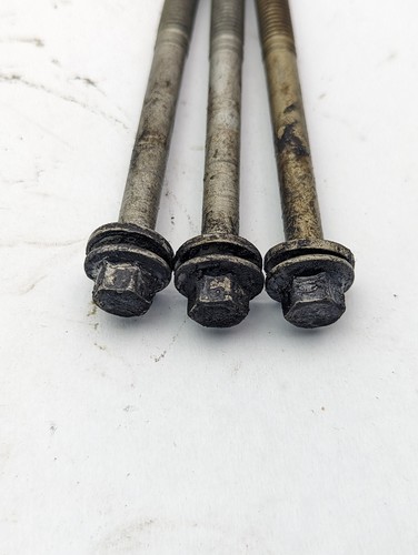2006-2009 Land Rover Range Rover Sport HSE L320 4.4L Oil Filter Housing Bolt Set - Picture 2 of 3