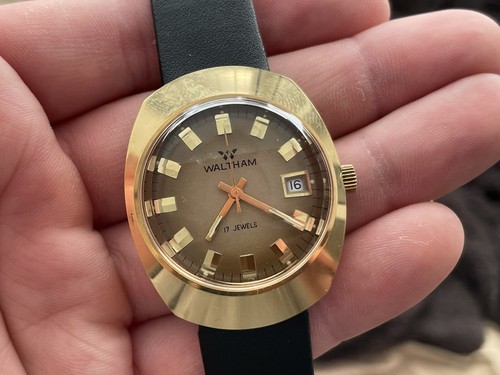 Vintage 1960s men's WALTHAM Time Date Wristwatch WATCH 17 Jewels INCABLOC Swiss - Picture 19 of 19