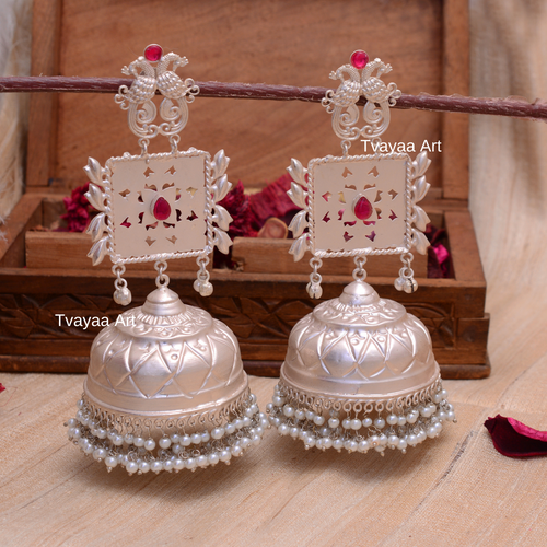 look ethnic online