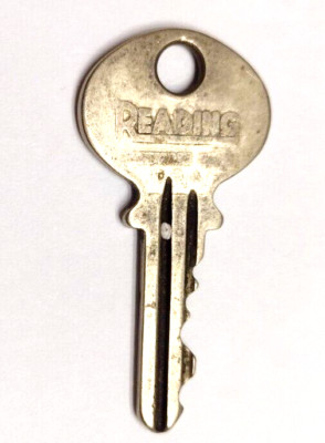 Vintage Key Reading M46828 Appx 2  Replacement Locks Padlocks Doors Furniture