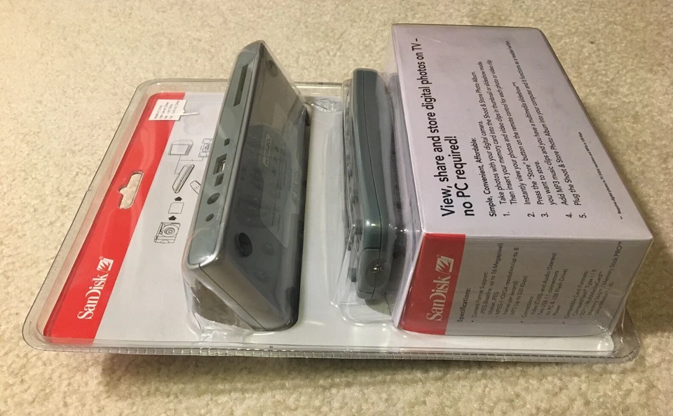 SanDisk Shoot Store Digital Photo Album TV Direct Viewing Memory Card Reader NEW - Image 4 of 4