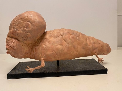 Dune David Lynch Guild Navigator Movie Prop Maquette - Picture 3 of 6