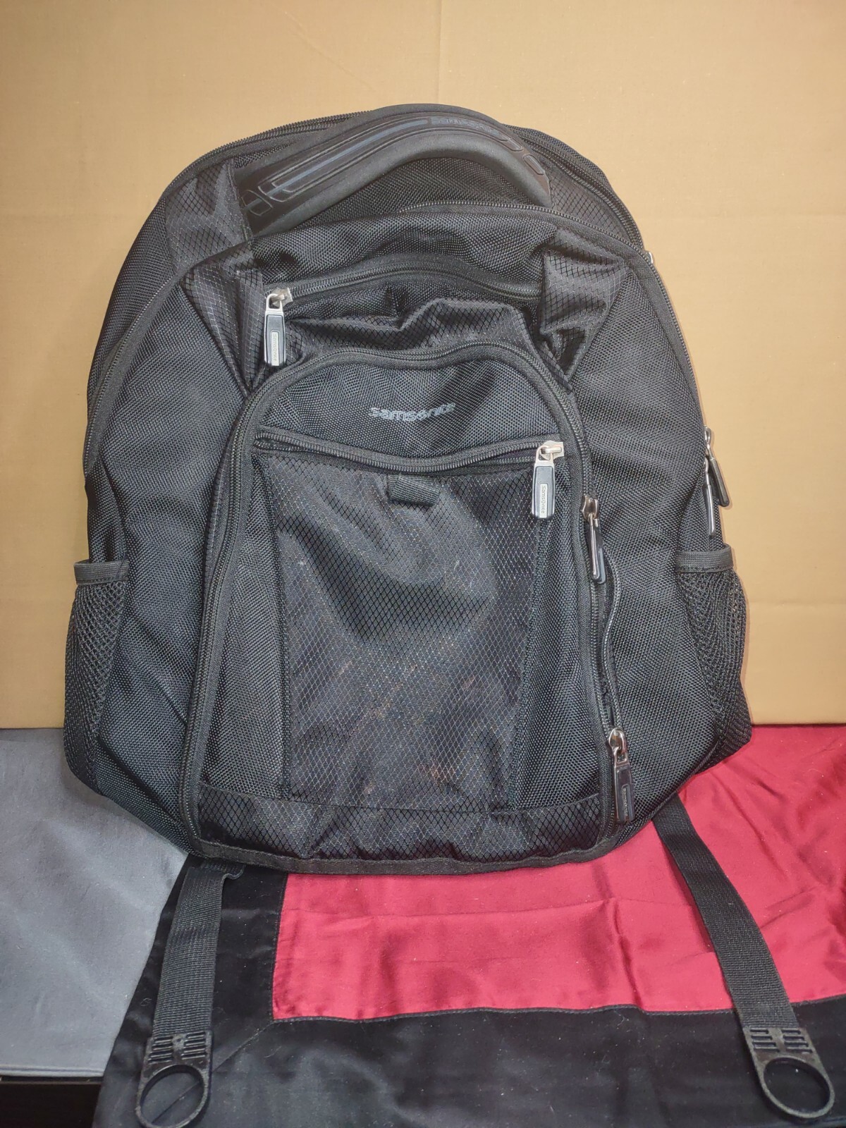 Foto 1 di 6