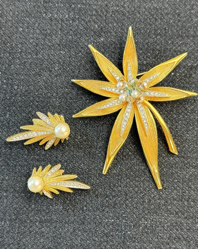 Vintage BOUCHER Brosche & Ohrring Set Starburst Perlen Cluster Strass Gold 86651 - Bild 9 von 10