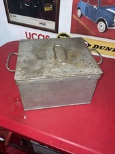 VINTAGE OLD METAL TOOL STORAGE CARRYING BOX, CASE CLASSIC CAR WORKSHOP