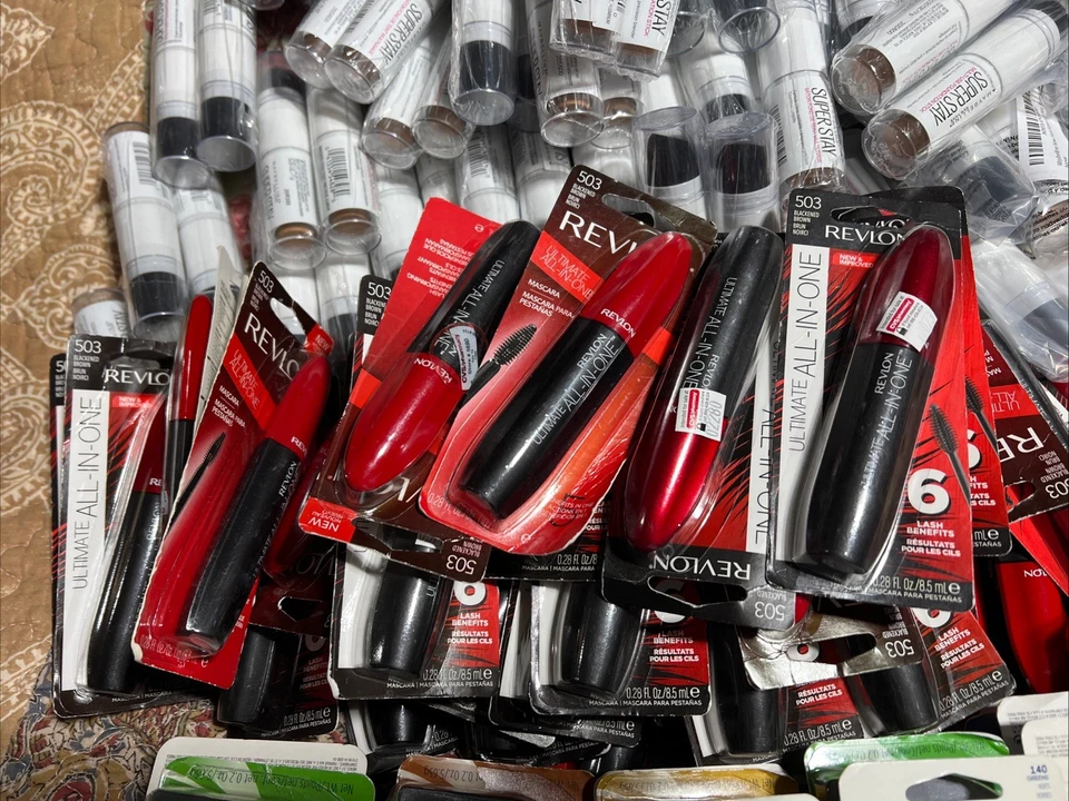 Lote de 250 piezas de maquillaje cosmético mixto al por mayor Revlon Maybelline Almay Covergir Foto 3 de 4