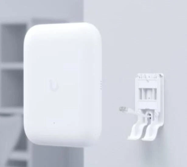 Ubiquiti U7 Access Point Esterno WiFi 7 - Immagine 2 di 3