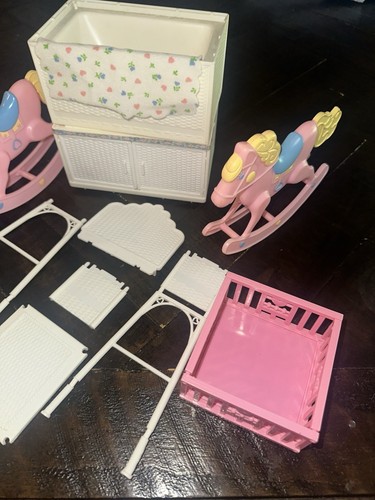 1985 Barbie Heart Family Nursery Set Missing Pieces - Picture 12 of 15