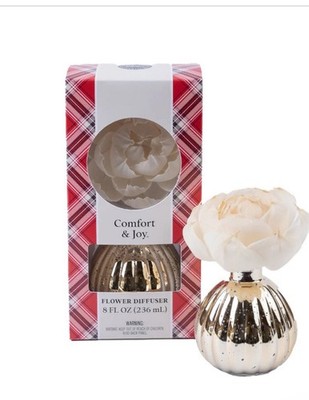 Bridgewater Candle Company Comfort and Joy Flower Diffuser