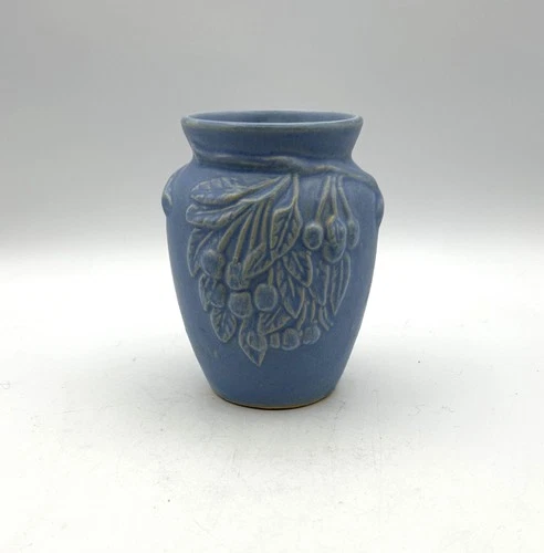 Hull Pottery Blue Vase 5 Inches Circa 1930