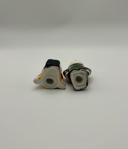 NEW CB Cracker Barrel Ceramic Gnomes Mini Salt & Pepper Shaker Set! Home Decor - Picture 4 of 4
