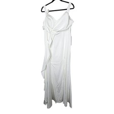 NEW Azazie 16 Ruby Wedding Dress Diamond White Bridal Minimalist Cut out Back