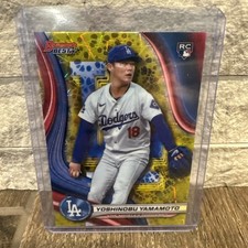 2024 Bowman's Best - Yoshinobu Yamamoto #34 Yellow Lazer Refractor 54/75 RC