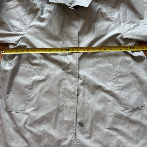 London Fog Womens 14P Light Grey Classic Trenchcoat Hidden Buttons Lined Long - Picture 7 of 9