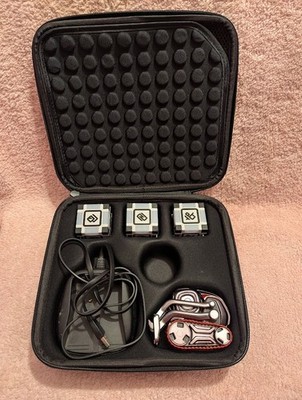 Anki Cozmo Robot Cosmo 300-00047 Original w/ Three Cubes Charging Base & Case
