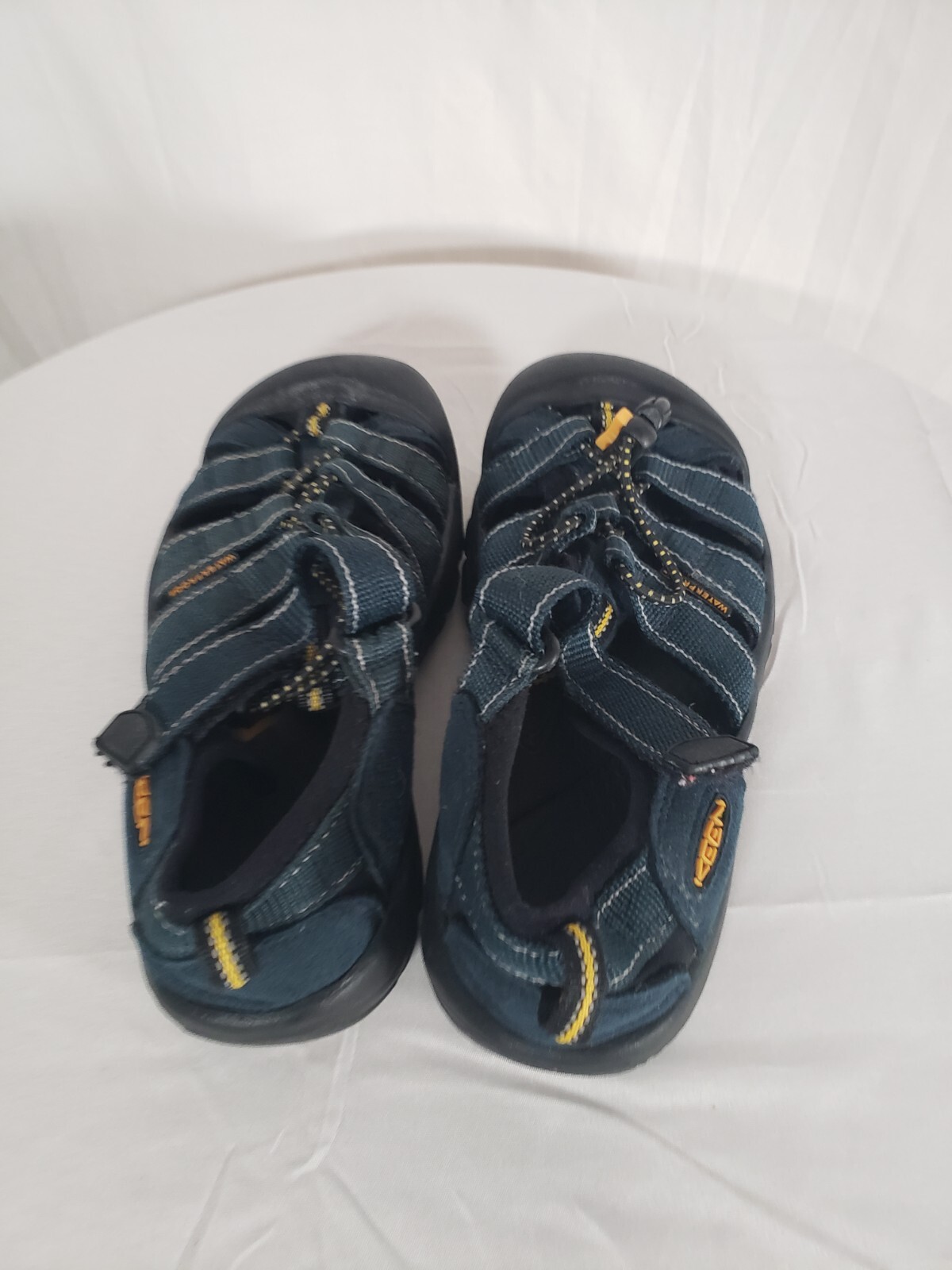 Sandali bambino Keens verde scuro taglia 3