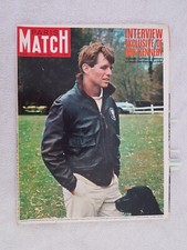 PARIS MATCH N°990 30/03/68 BOB KENNEDY GRECE BLAIBERG ILE DE PAQUES GRACE KELLY