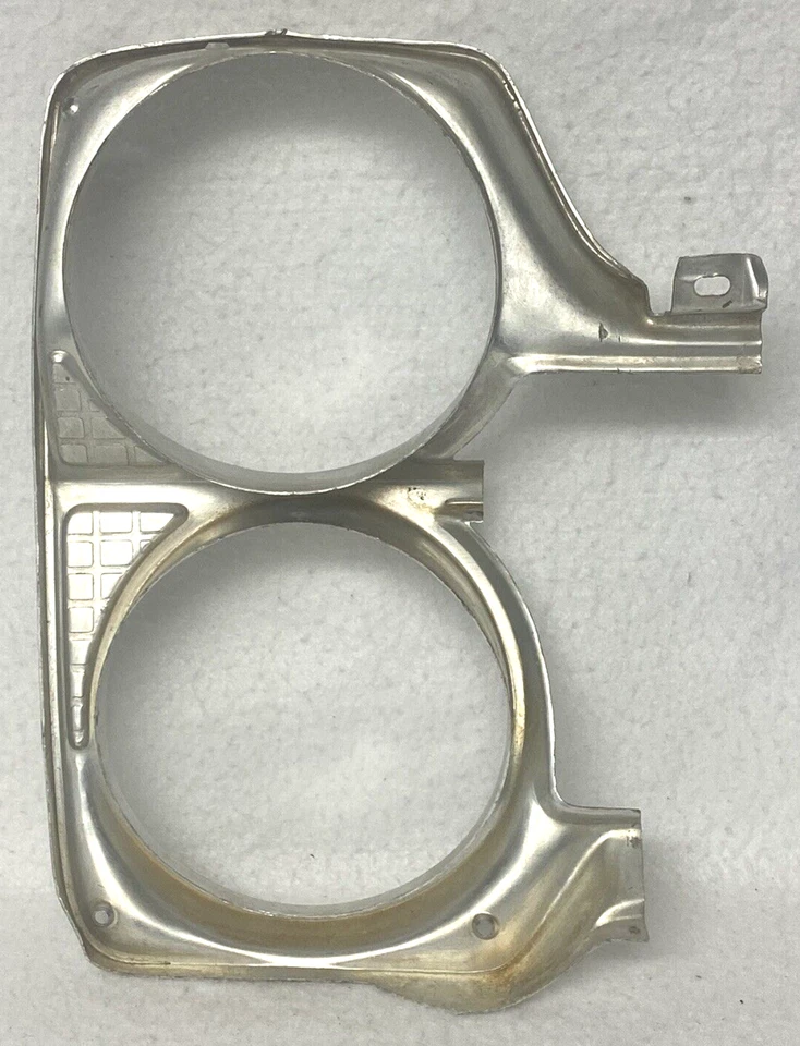 FARO ENVOLVENTE ORIGINAL 65 PLYMOUTH FURY III 3, BISEL, LADO DEL CONDUCTOR, IZQUIERDA, FABRICANTE DE EQUIPOS ORIGINALES, 19:) Foto 2 de 4