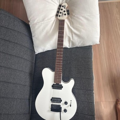Sterling by MUSIC MAN Axis Body Only