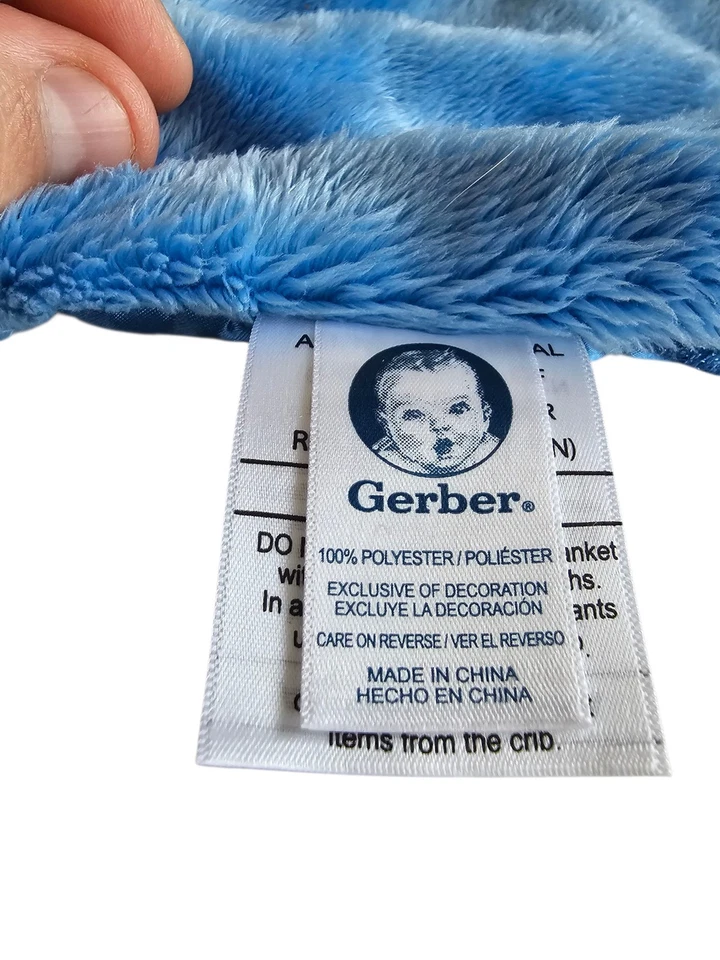 Manta de seguridad azul Gerber Lovey verde coche bordado “lindo” respaldo satinado Foto 3 de 3