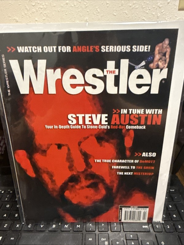 The Wrestler Vol. 38 ~ #4, (2003, London Publishing) Steve Austin/The Sheik!