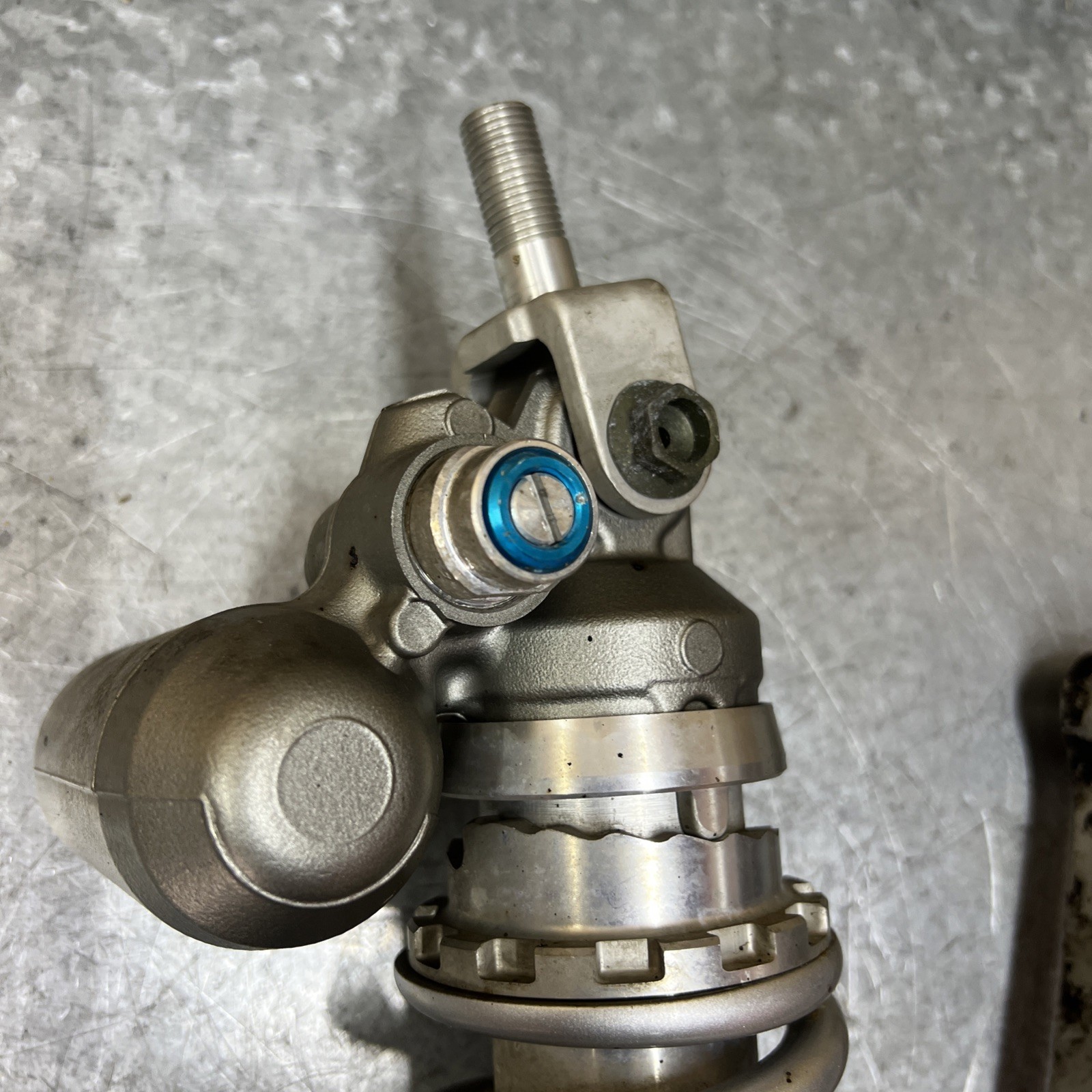 Yamaha R1 2004-2006 5VY Rear Shock And Linkage Mint Condition 6500 Miles 