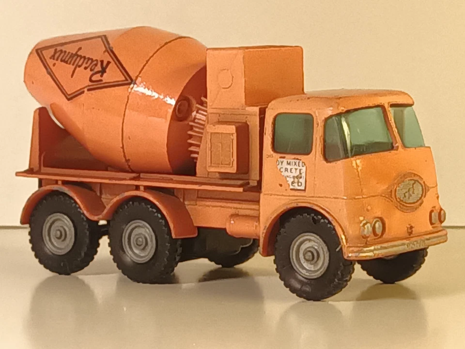 READY-MIX CONCRETE TRUCK - Autobetoniera - Matchbox Kingsize #13 -anni '60 -RARO - Immagine 2 di 4