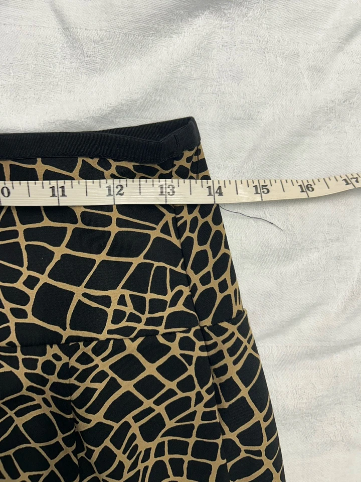 Context Women's Straight Lined Animal Print Pull On Skirt, Size X-small. 2M - Image 4 of 4