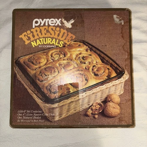 Vintage Pyrex Fireside Natural 2220-F Cake Dish & Basket Unopened