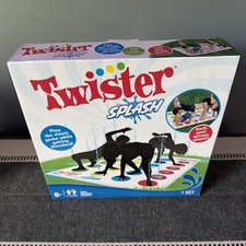 Hasbro Twister Splash Water Game for Kids Backyard Sprinkler Outdoor Games NEW