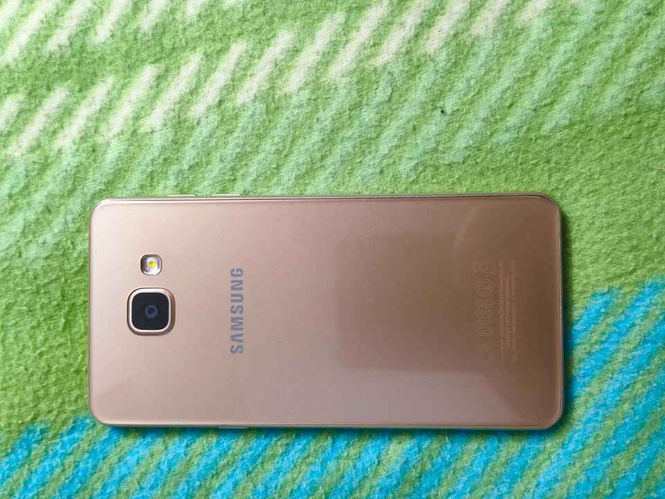 Samsung Galaxy A5 (2016) - 16GB - Oro - Immagine 2 di 2